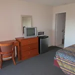 Westgate Inn